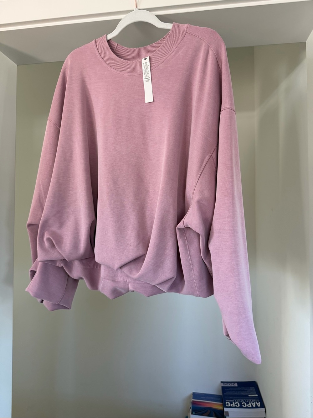 lululemon Women's Softstreme Voluminous Sleeve Pullover